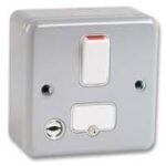 K932ALM - MK Metal Clad 13A DP Switch Connection Unit (Spur) With Flex Outlet
