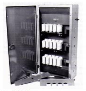 Ryefield Distribution Boards – 10 to 24 Way Three-Phase Units