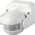 OS004 - ML Knightsbridge IP44 180° PIR Sensor White